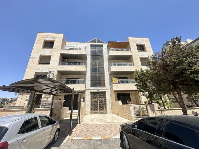 First Floor Apartment with Dabouq View – 4 Bedrooms – Diesel Heating — photo 1