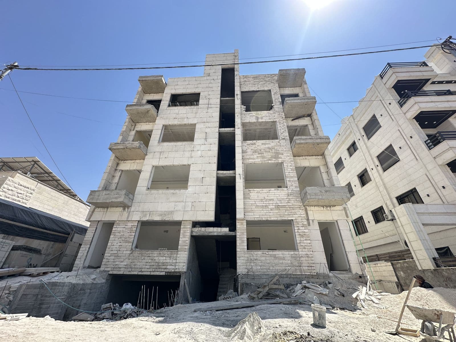 Ground Floor Apartment with Two Terraces & Hotel-Style Entrance in Prince Ali District — photo 1