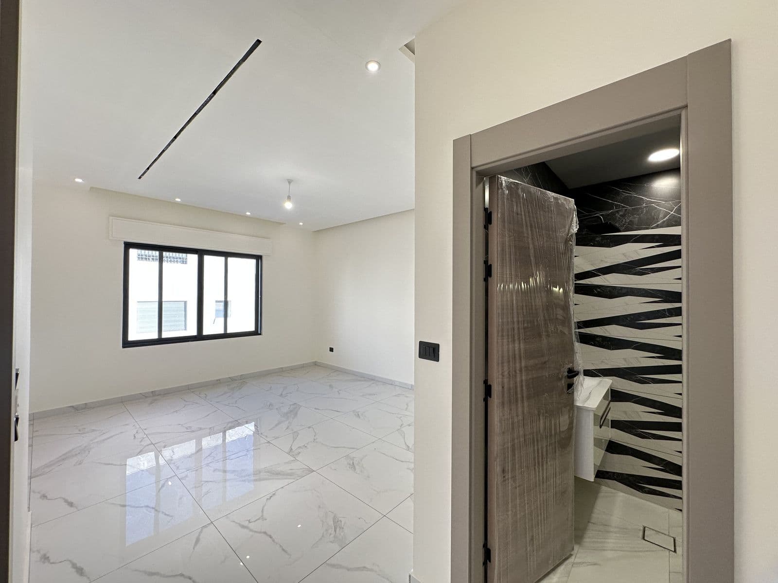 Second Floor Apartment – 205 sqm – Great View & Full Facilities – Left Wing — photo 7