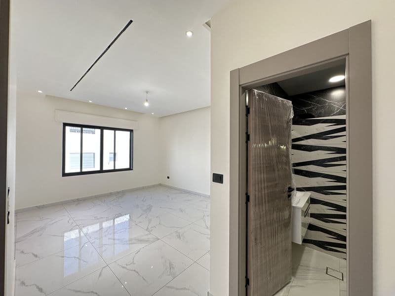 Second Floor Apartment – 205 sqm – Great View & Full Facilities – Left Wing — photo 7