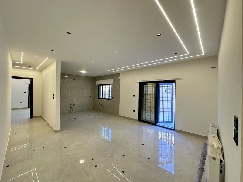 Basement Apartment – 160 sqm + 70 sqm Terrace – Brand New – Right Wing — photo 1